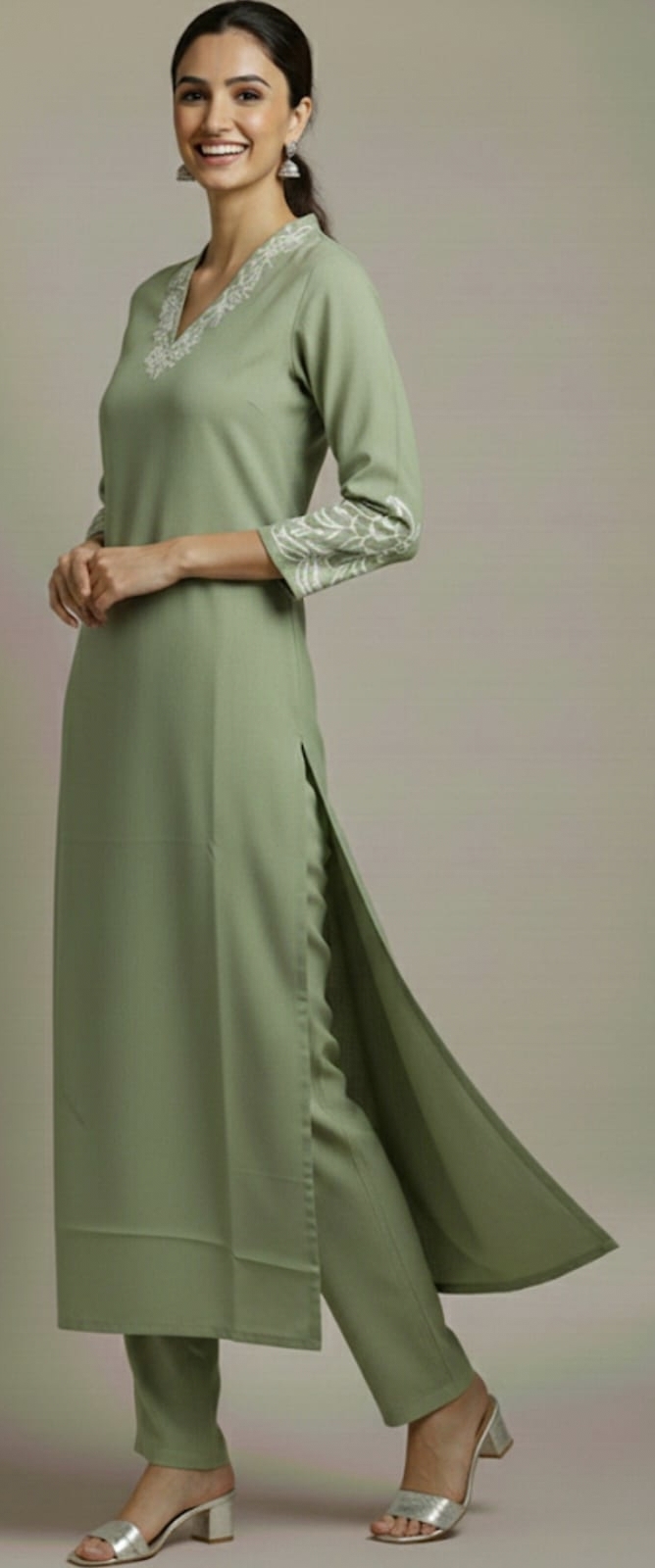 Vertigon 2-Piece Co-Ord Set – Everyday Elegance - Image 3