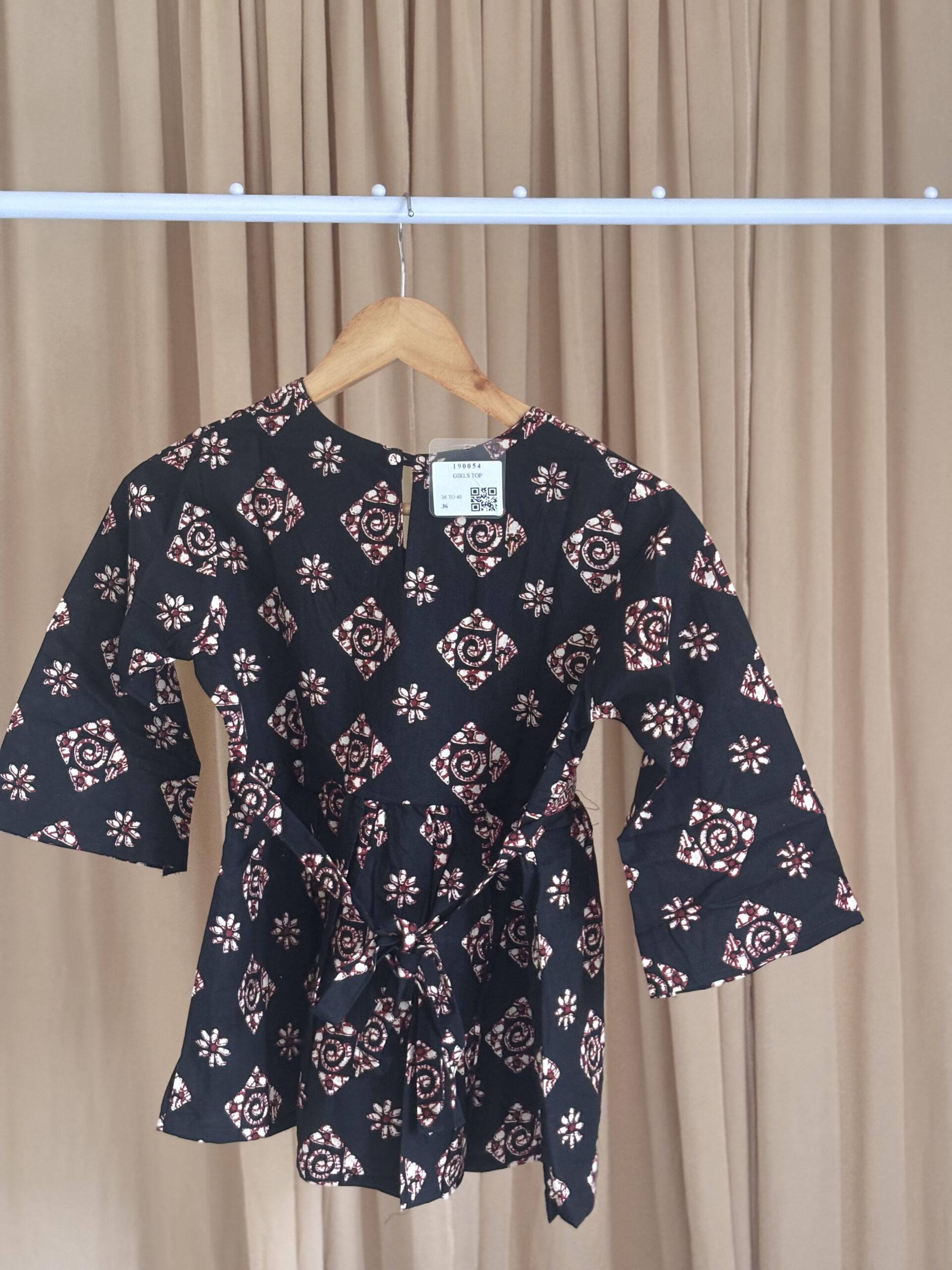 Pure Cotton- Ajrakh Crop Top - Image 3